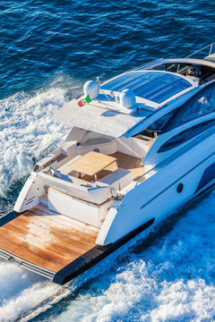 luxury motoryacht
