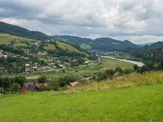 Fototapeta na wymiar Panorama na Rytro i dolinę Popradu