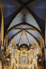 Fototapeta na wymiar Indoor interior of Latin Cathedral