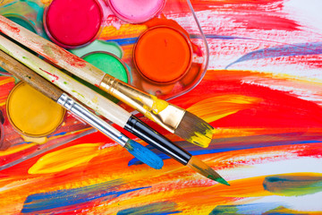 Fototapeta premium Brushes, paints, pencils for drawing