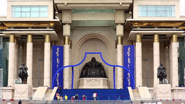 Genghis Khan Statue, Sukhbaatar Square