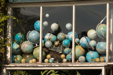 Unsere Welt im Fenster