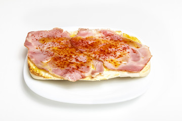 Tostada de aceite y lacón