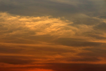 Obraz premium Yellow pink orange red and blue sky with soft cloud