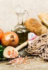 pink himalayan salt, splet tagliatelle and seasoning ingredients