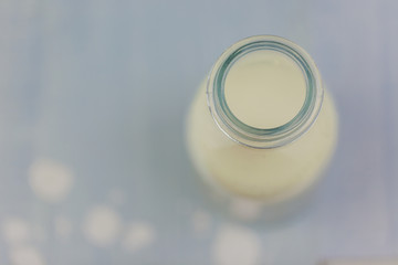 Milchflasche von oben
