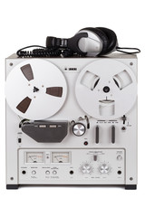 Ein analoges Stereo Reel Tape Recorder