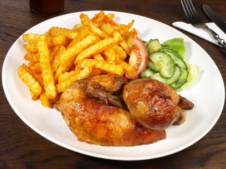 Halbes Hähnchen mit Pommes Frites