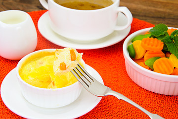 Dietary Scrambled Eggs with Carrots and Green Beans