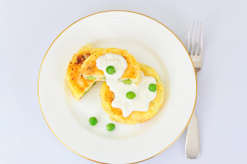 Cheesecake with Green Peas and Eggs.