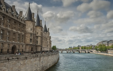 Fototapeta na wymiar Embankment of the Seine river in historical center of Paris, France