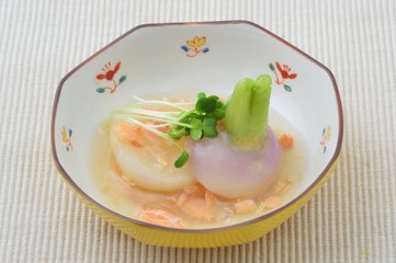 蕪蒸の餡かけ