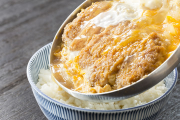 かつ丼