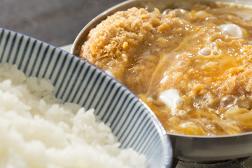かつ丼