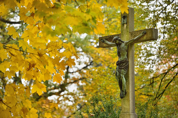 Grabkreuz auf dem Alten Südfriedhof | München