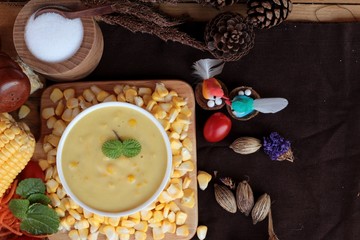 Corn cream soup and sweet corn delicious.
