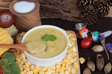 Corn cream soup and sweet corn delicious.