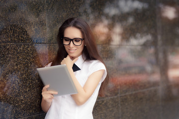 Fototapeta premium Elegant Woman Wearing Glasses with PC Tablet 
