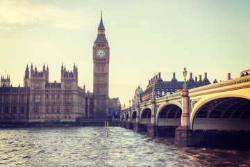 Obraz na płótnie Canvas Big Ben and Westminster Bridge