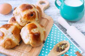 Hot Cross Buns