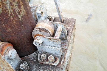 Metal roller