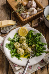 Ricotta dumplings with spinach