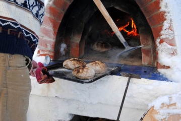  backen im Steinbackofen 