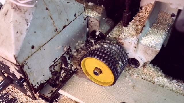 View on thickness planer running, close-up