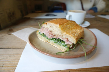 Pork slice  mayonnaise sauce sandwiches