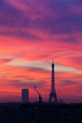 Paris france tour eiffel soleil lev&eacute; couch&eacute; tourisme voyager s