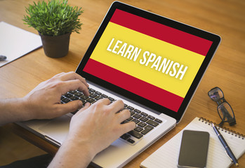 computer desktop learn spanish