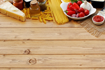 Nudeln mit Gemüse und Parmesan