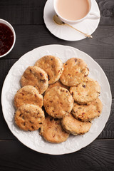 Baked English biscuits