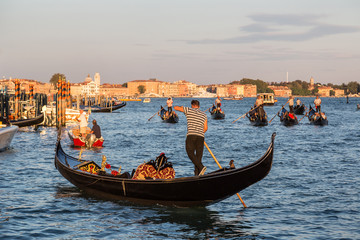 Obraz premium Gondola on Canal Grande in Venice