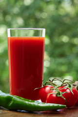 Tomatoes, hot pepper and juice