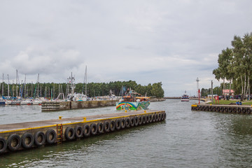 Port morski w Łebie
