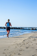 Jogging sur la plage