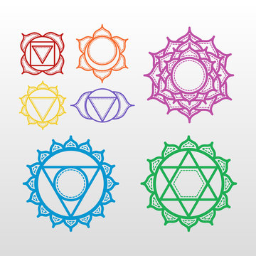 Isolated Set of beautiful indian ornamental 7 chakras. Vector il