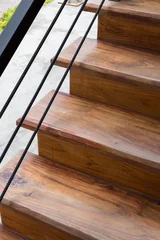 Cercles muraux Escaliers wooden staircase