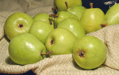 pears