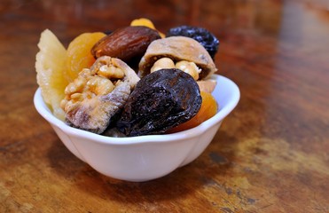 Frutta secca e candita