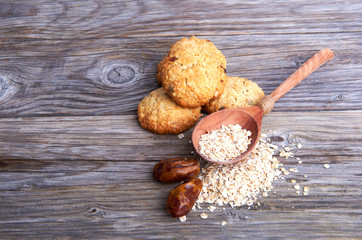 Obraz na płótnie Canvas Oatmeal cookies tasty breakfast and cereal