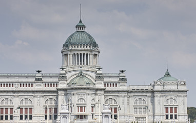 Obraz premium Dusit Palace in Bangkok, Thailand. Ananda Samakhom Throne Hall