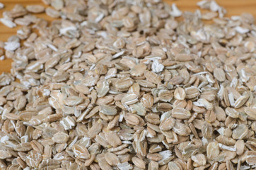 raw rye flakes