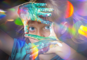little girl and water colors - portrait © Vera Kuttelvaserova
