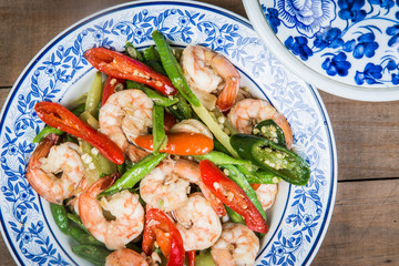 shrimp with  vigna unguiculata subsp and paprika, Thai food