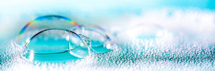 Clean blue soap bubbles - obrazy, fototapety, plakaty