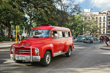 Cuba, La Habana, Parque Central, Old Car Taxis