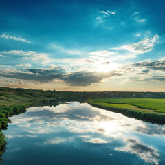 Fototapeta premium blue sunset over river