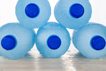 Freezing water in PET plastic bottle provide refreshing drinks but deemed an unhealthy practice